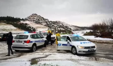 Kötü hava koşulları nedeniyle ‘mecbur kalmadıkça dışarı çıkmayın’ uyarısı yapıldı.