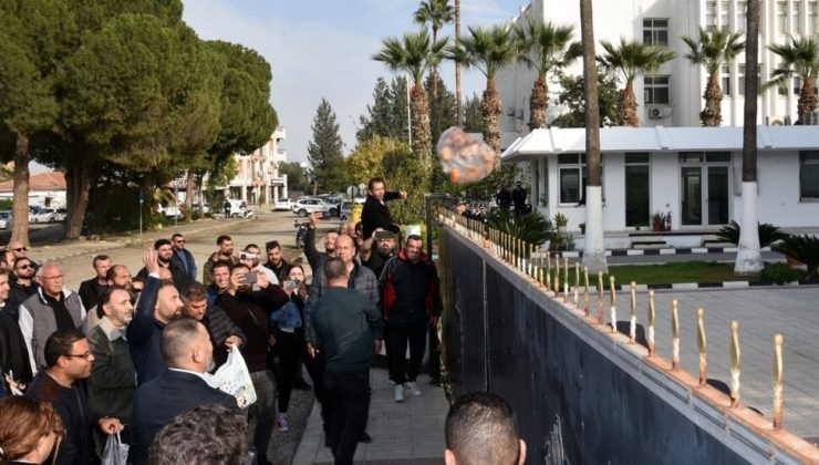 Sendikalar bukez Maliye Bakanlığı önünde olacak!..