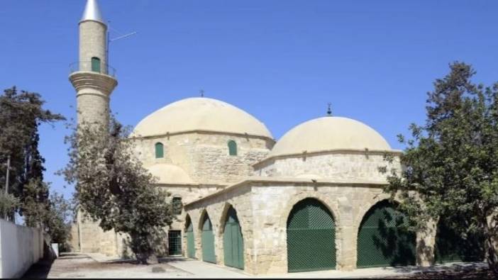 Güney Kıbrıs’taki Bayraktar Camisi’ne bir haftada 2 saldırı düzenlendi