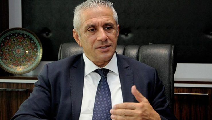 Taçoy ” Arıklı’nın muhatabı ben ve arkadaşlarımdır. Benim güvenoyumla, benim üzerimden siyaset yapamazsın”