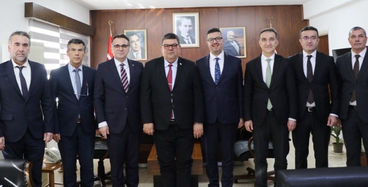 Berova TC Hazine ve Maliye Bakanlığı Muhasebat Genel Müdürü ile beraberindeki heyeti kabul etti