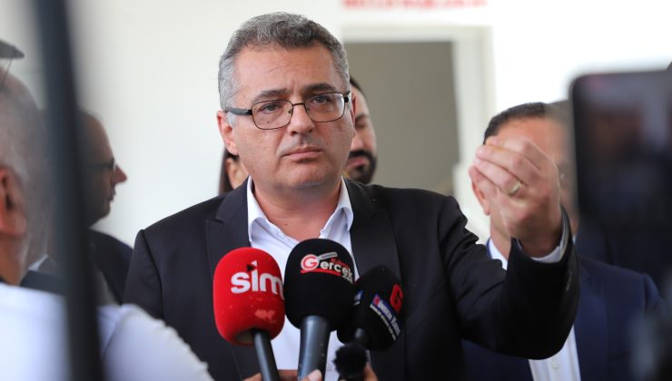 Erhürman ”Sarayönü’ne hapsolma hali, dört buçuk yılda Kıbrıslı Türklere çok önemli şeyler kaybettirdi”