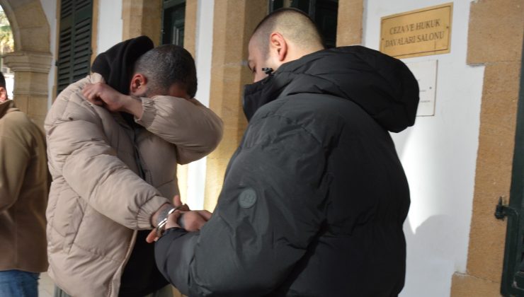 Döviz bürosu çalışanı, kurlarla oynayarak 156 bin dolayında parayı tasarrufuna geçirerek çaldı