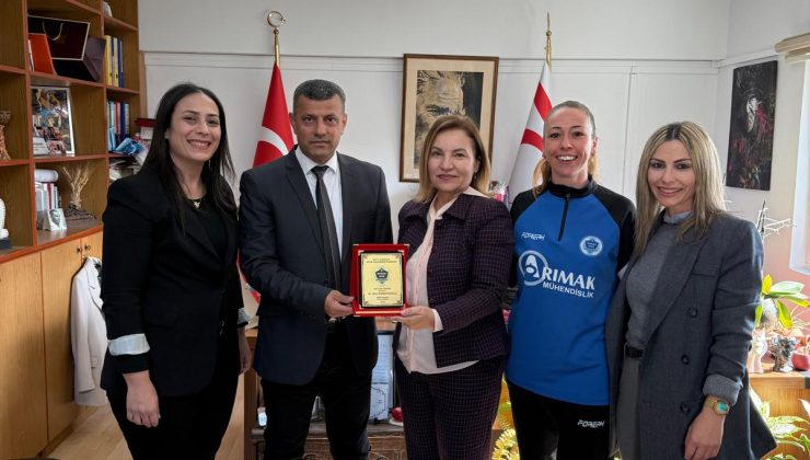 MAĞUSA SPOR AKADEMİSİ, ŞİRİN ZAİMAĞAOĞLU’NU ZİYARET ETTİ