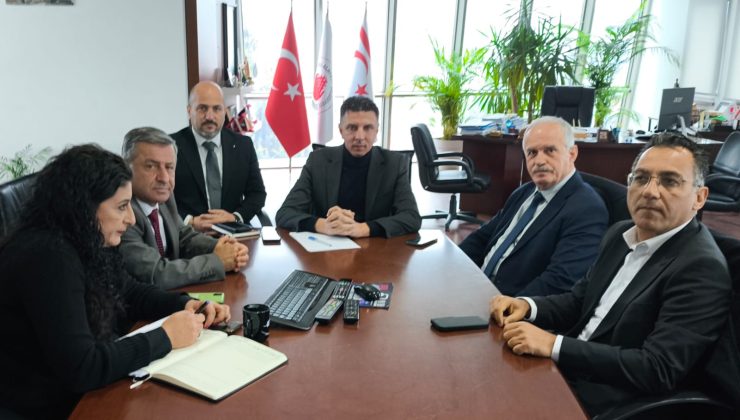 Karayolları Dairesi, Gönyeli-Alayköy Belediyesi ve Kıb-Tek, yol aydınlatma sorununun çözümü için işbirliğine gitti
