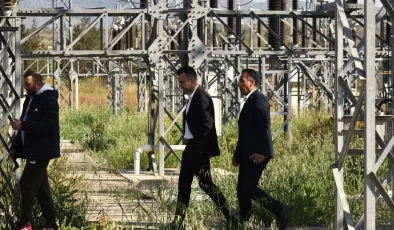Lefkoşa Sanayi Bölgesi içerisinde bulunan Elektrik  Trafo Merkezinde yangın meydana geldi