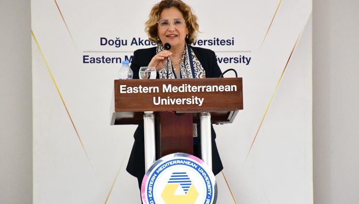DAÜ’DE “BAŞARILI YAŞLANMA” KONULU KONFERANS GERÇEKLEŞTİRİLDİ