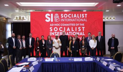 BALCI, SOSYALİST ENTERNASYONAL TOPLANTISI’NDA KONUŞTU: “KIBRIS’TAKİ EŞİTSİZLİKLERE KARŞI MÜCADELE EDİYORUZ”