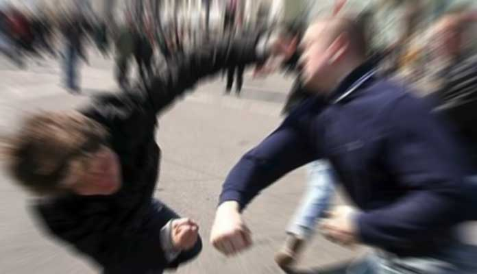 Gazimağusa’da bir öğrenci yurdunda çıkan kavgada, bir kişinin yanak kemiği kırıldı 1 kişi tutuklandı