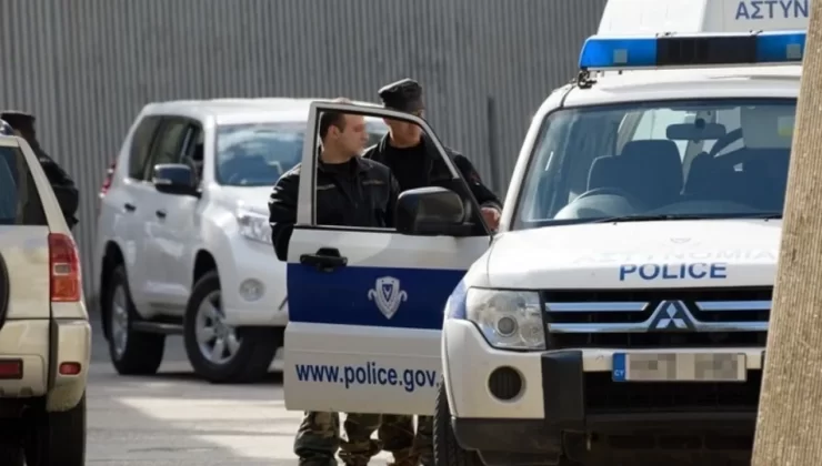 Larnaka Havaalnında 40 yaşındaki bir şahıs daha tutuklandı