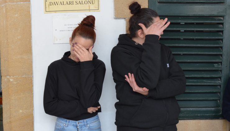 Tasarruflarında kokain tespit edilen Thekla Petrou ve Georgia Kattou 20 günü aşmayacak süre ile cezaevine gönderildi