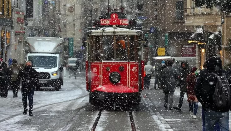 Kış geri geldi: İstanbul ve Ankara’ya kar geliyor! 25 kent için Sarı ve turuncu kodlu uyarılar
