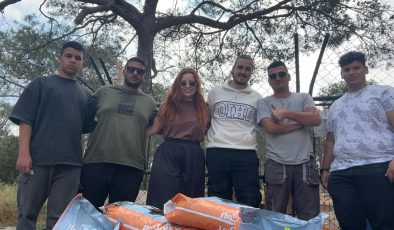 CTP Gençlik Örgütü Girne İlçesi’nden barınaklara mama desteği: “Bir kap sevgi, bir can umut!”