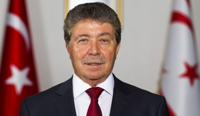 Üstel “Çağ dışı anlayışı ve gençlerimizin gelişimini engelleme çabasını şiddetle kınıyoruz.”