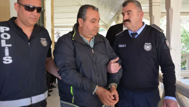 Ülkeye toplam bir milyon değerinde gümrüksüz altın getiren Murat Zil 3 ay hapse mahkum edildi