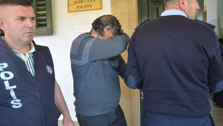 Cezaevinde hükümlü Hüseyin Kıstı bukez koğuş arkadaşının çenesini kırdı. Bir yıl hapis  yatacak