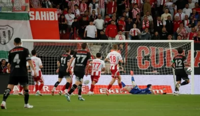 Antalyaspor evinde Konyaspor’u tek golle geçti