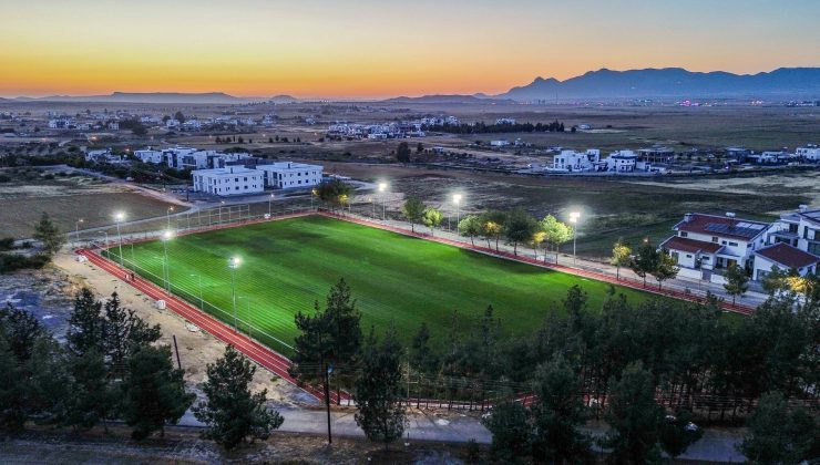 Hüseyin Amcaoğlu, ”Alayköy Futbol Sahası ve Çok Amaçlı Spor Kompleksi Projesi, adım adım ilerliyor”