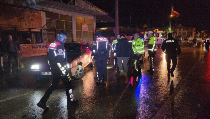 Girne’de, seyir halinde arabalarında içki şişesi olan ve polisin dur ikazına uymayan 2 kadına 91 bin TL ceza kesildi
