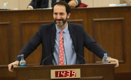 Armağan Candan, Güney Kıbrıs’a geçerken “Kıbrıs Cumhuriyeti” kimliği istendi,