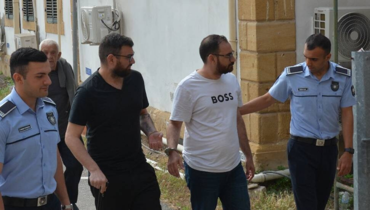 Güney Kıbrıs’tan 49 adet oyun konsolosunu KKTC’ye kaçak olarak getiren 2 zanlı 3 gün tutuklu kalacak