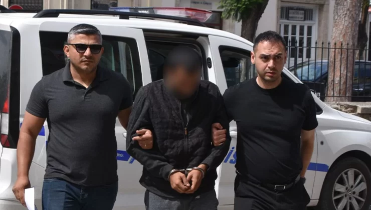 Girne Akçiçek hastanesinde bekletildiği gerekçesiyle yangın tüpü ile giriş kapısını kıran zanlı 2 gün tutuklu kalacak