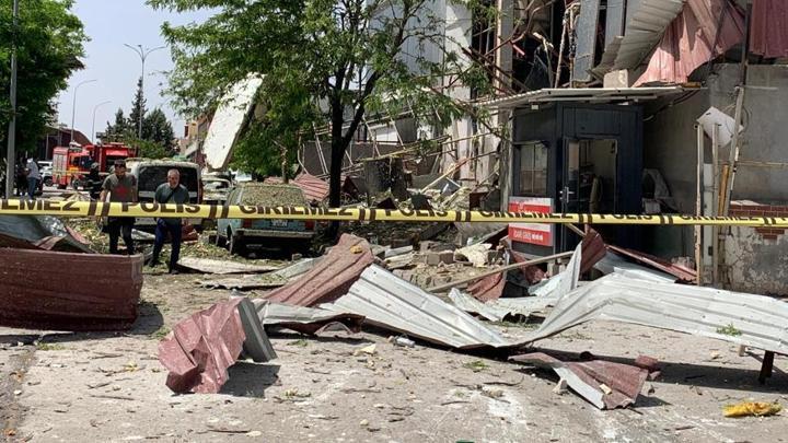 Son dakika… Gaziantep’te halı fabrikasında buhar kazanı patladı: 7 yaralı