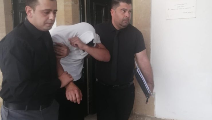 Memleketin dingilini koparttılar!..14 yaşındaki erkek çocuğa cinsel saldırıda bulundu