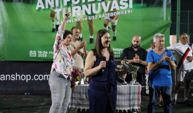27’nci Naci Talat Halı Saha Anı Futbol Turnuvası tamamlandı