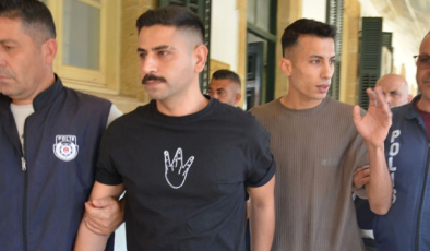 Uyuşturucu zanlıları 2 yıl 6’şar ay hapis cezasına çarptırdı