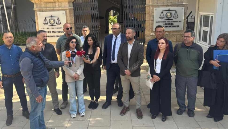 2 polisi darp ettiği öne sürülerek dava açılan 22 öğretmen ile ilgili dava 1 Ekim’e ertelendi
