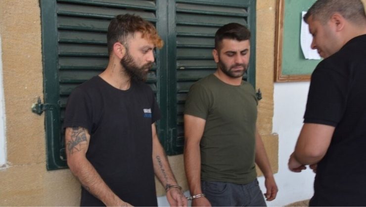 Katle teşebbüs, ağır yaralama ve kanunsuz bıçak taşıma suçlarından tutuklanan Mehmet Pehlivan ile Kazımcan Aygün, teminatla serbest bırakıldı. 