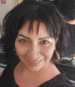 DÜNYADA BARIŞ İSTİYORUZ, ÇÜNKÜ SAVAŞLARIN ACILARINA HER GÜN SEYİRCİYİZ