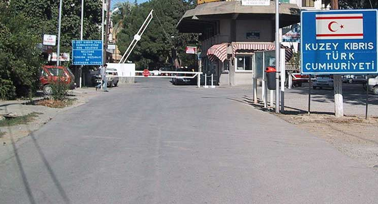 Ledra Palace Kara geçiş Kapısı’nda gümrüksüz eşyalar ile yakalanan şahıs tutuklandı