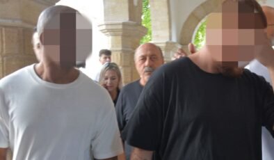 1 Kilo uyuşturucuyla yakalandılar!