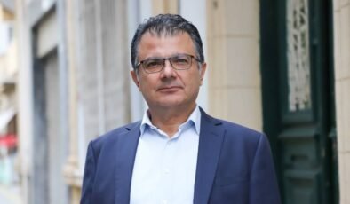 Akansoy, gazetecilere yönelik tehdidi kınadı: Bu saldırılar toplumun haber alma hakkına yöneliktir