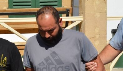 Akıncılar’da 16 gümrüksüz araç motoru ile yakalanan zanlılar teminatla serbest!
