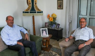 Cumhurbaşkanı Tatar Olgun Paşalar’ı ziyaret etti