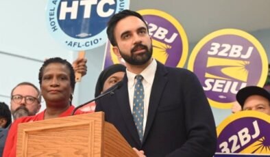 Demokrat Partili New York Belediye Başkanı Adams adaylıktan çekildi: Demokratların adayı Mamdani!