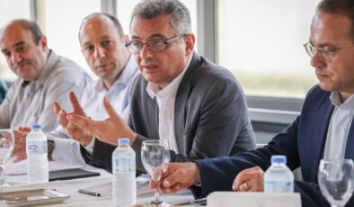Erhürman: Ayaklarımız üzerinde duracak, hep birlikte üretecek, pastayı hep birlikte büyüteceğiz