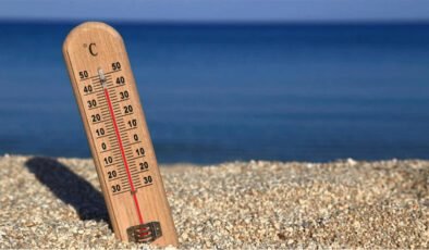 Hava sıcaklığı iç kesimlerde 35-38, sahillerde 31-34 derece dolaylarında seyredecek