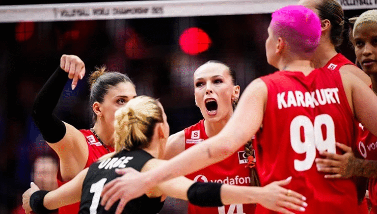 Japonları deviren Filenin Sultanları Dünya Şampiyonası’nda finalde! Tarih yazdı