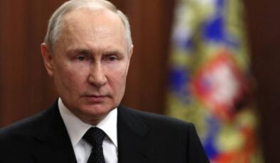 Putin: Rusya, Ukrayna'da "haklı mücadeleyi" kazanıyor!