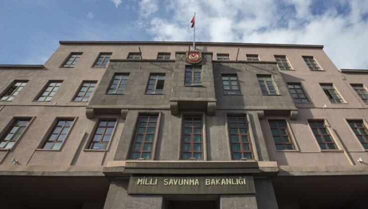 Türkiye Milli Savunma Bakanlığı: Rum kesiminin Ada'da dengeyi bozma girişimlerini izliyoruz