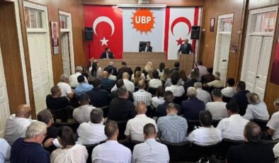UBP Parti Meclisi'nden toplantı: Cumhurbaşkanı Ersin Tatar da katıldı