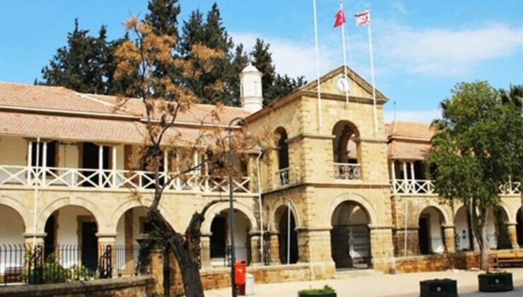 YSK, Erhürman’ın Yüksek Mahkeme'nin de göründüğü videosunu yayından kaldırma kararı aldı