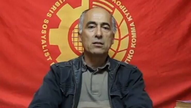 Zorba: CTP kalktı bu devlete çok sadık olduğunu göstermek için milliyetçilerle bayrak yarışına girdi