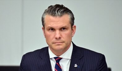 ABD Savunma Bakanı Hegseth'in uçağında korku dolu anlar
