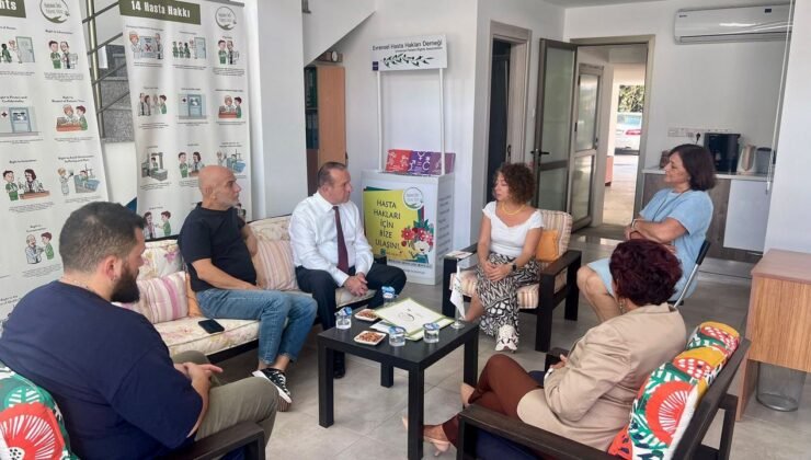 Ataoğlu'ndan Evrensel Hasta Hakları Derneği'ne ziyaret
