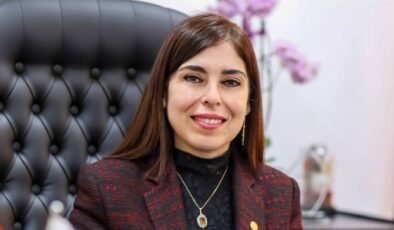 Altuğra ”3 seçimdir halktan güven oyu alamıyoruz. Hemen şimdi olağanüstü kurultay”